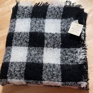 NWT Buffalo Check Blanket Scarf from Altar’d State